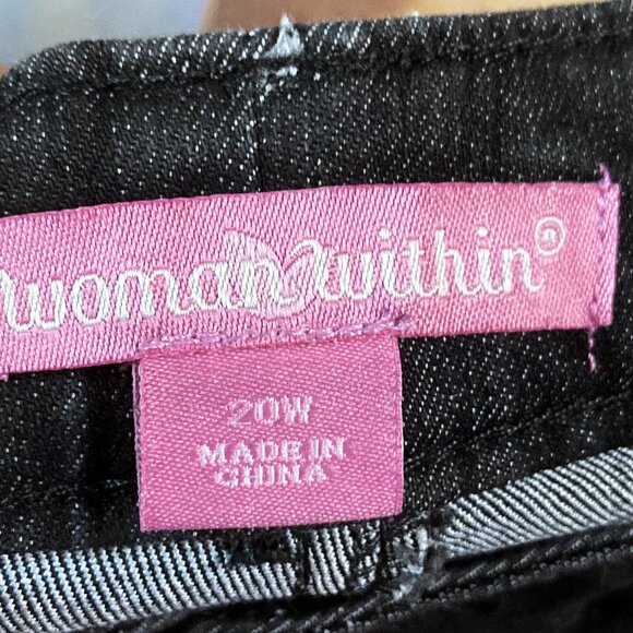 WOMEN'S WOMEN WITHIN CAPRI PANTS DENIM WOMENS SIZE 20W LONG SHORTS CROPPED CALF - Picture 3 of 3